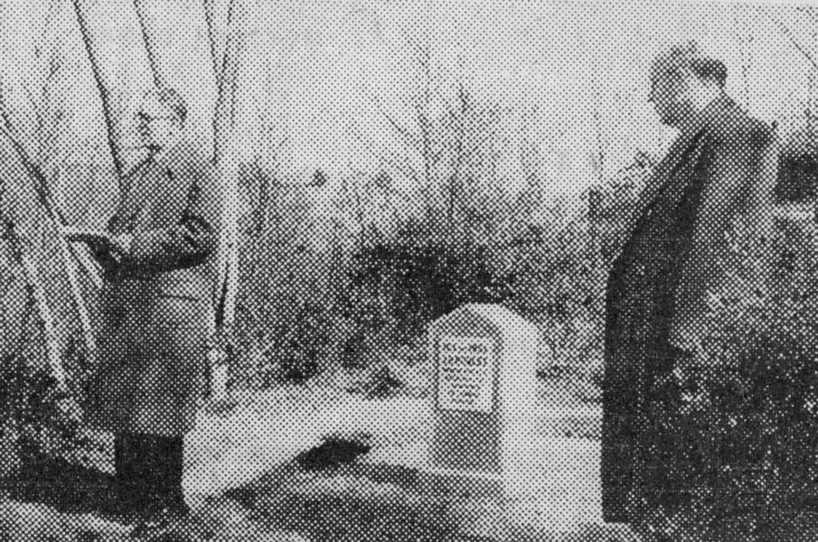 Clermont Le Fort Inauguration De La Stèle 1956